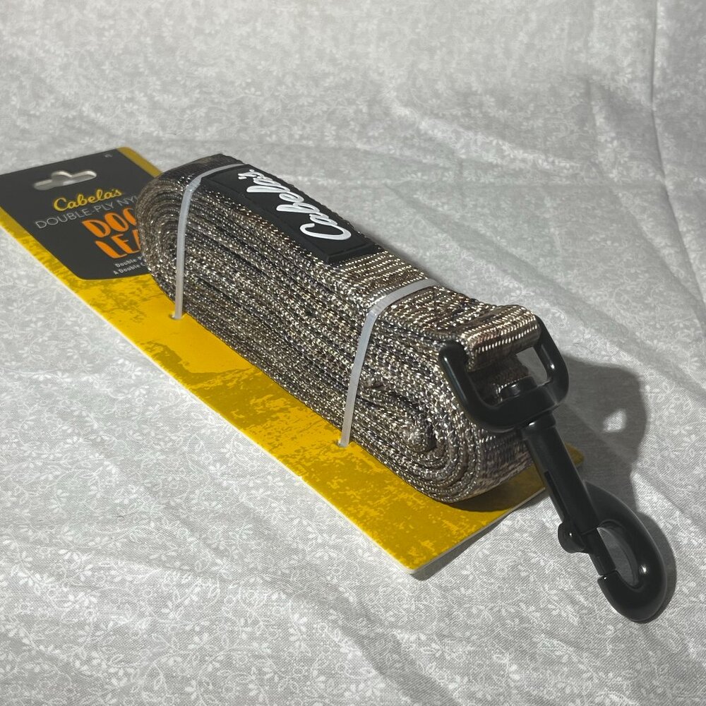 Cabela's 4L, camouflage double ply nylon dog lead (243)